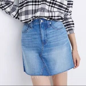 MADEWELL Women’s 32 Rigid A Line Mini Skirt Raw Hem